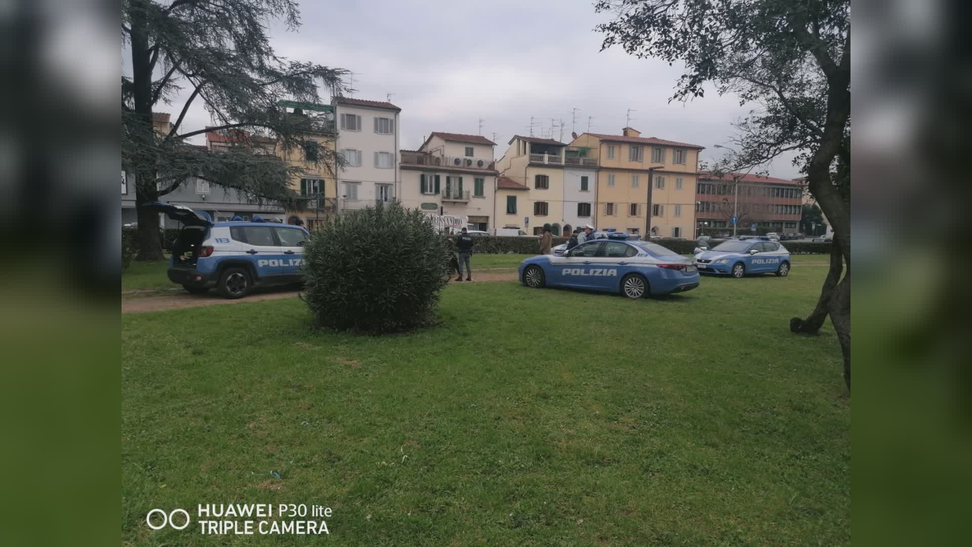 Polizia: controlli in centro a Pistoia