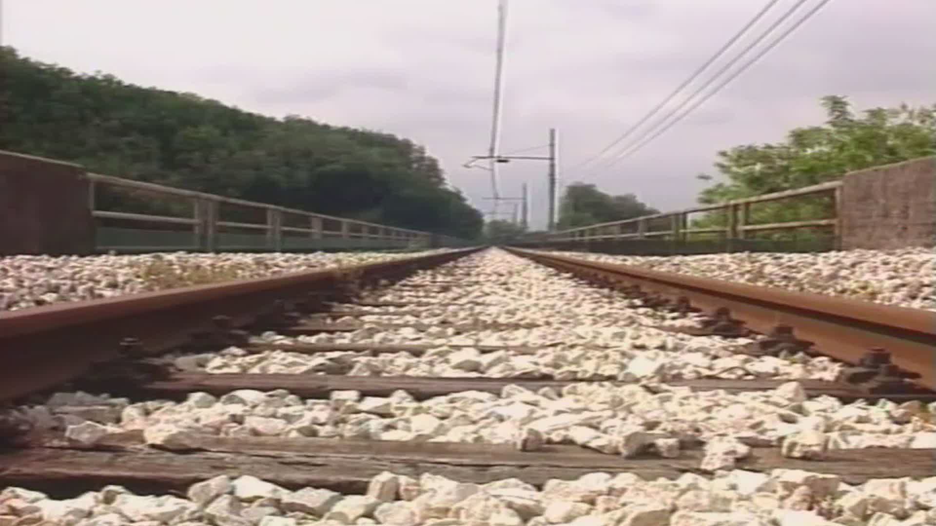 Montecatini - Muore investito dal treno