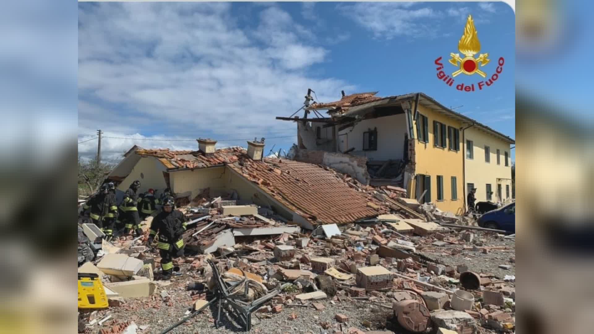Montecarlo (Lu): crolla una abitazione, persone coinvolte