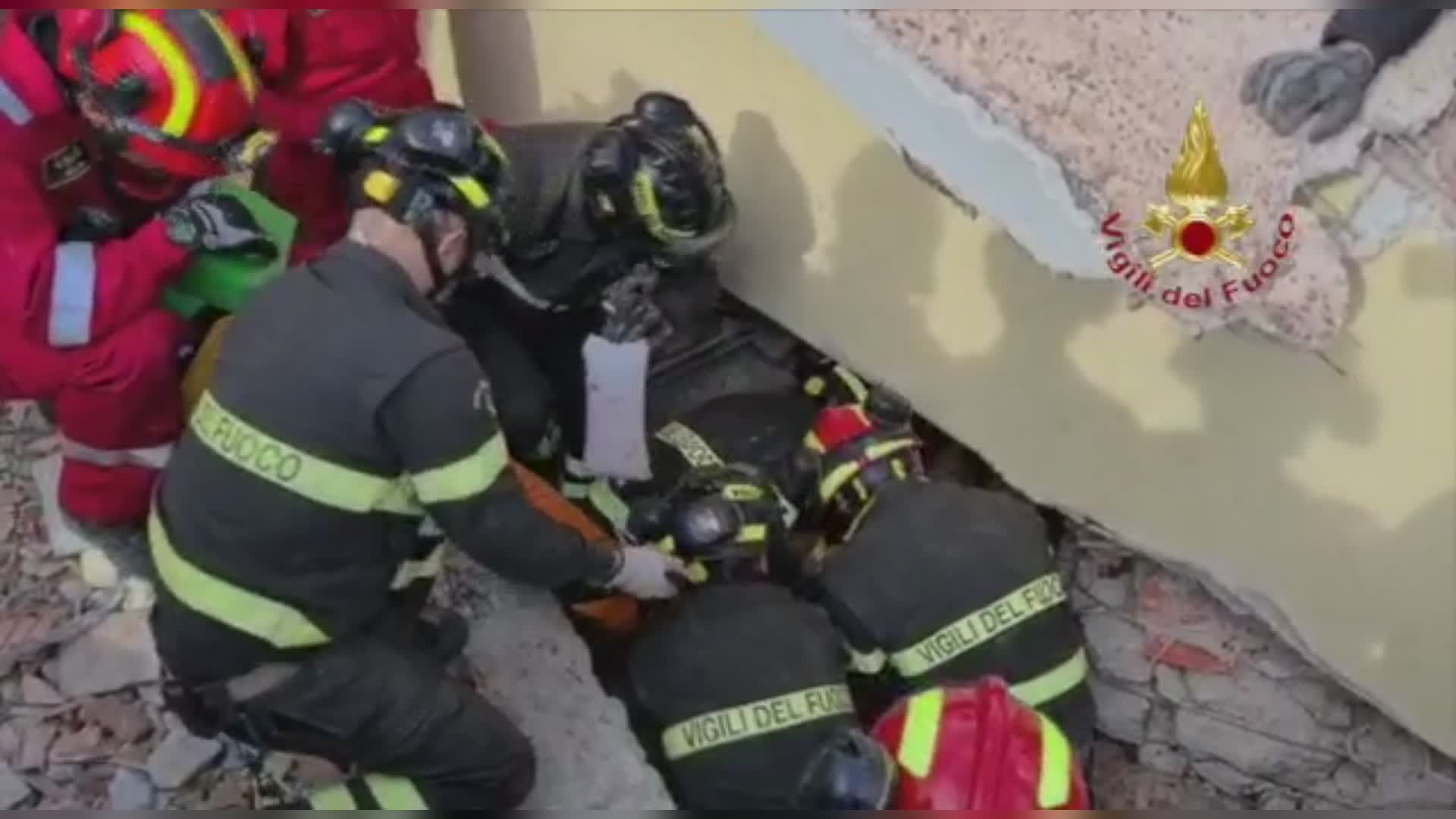 Crollo villetta: il giorno dopo la tragedia