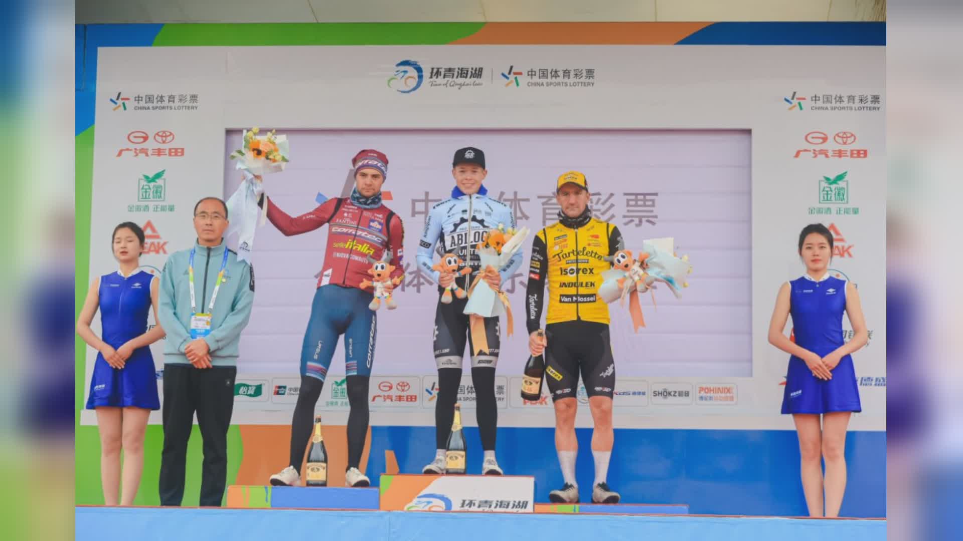 Ciclismo: secondo posto in Cina per il Team Corratec