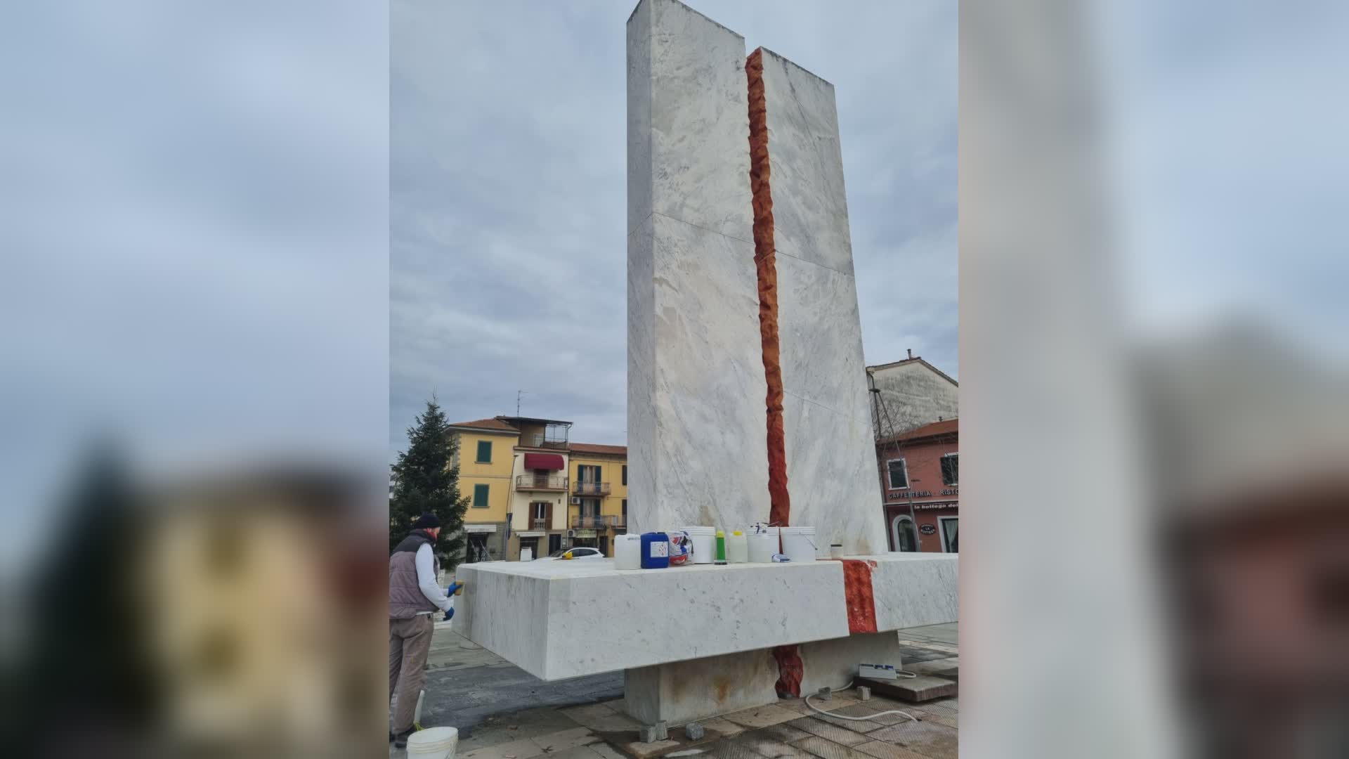 Quarrata. Restaurato il monumento di piazza Risorgimento