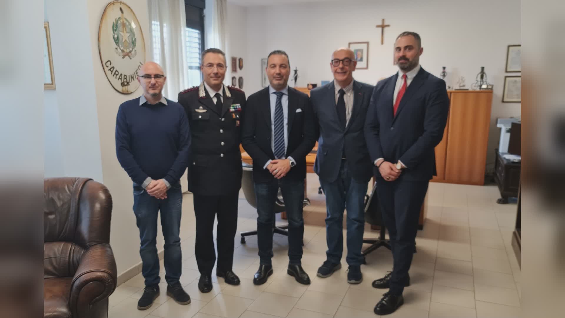 Pistoia - FdI visita Questura e Caserma Carabinieri