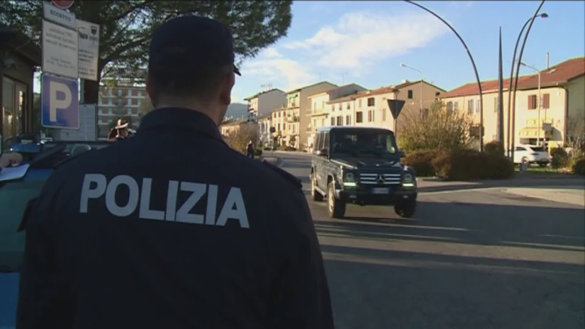 Rapina in centro. Due rapinatori sono minorenni