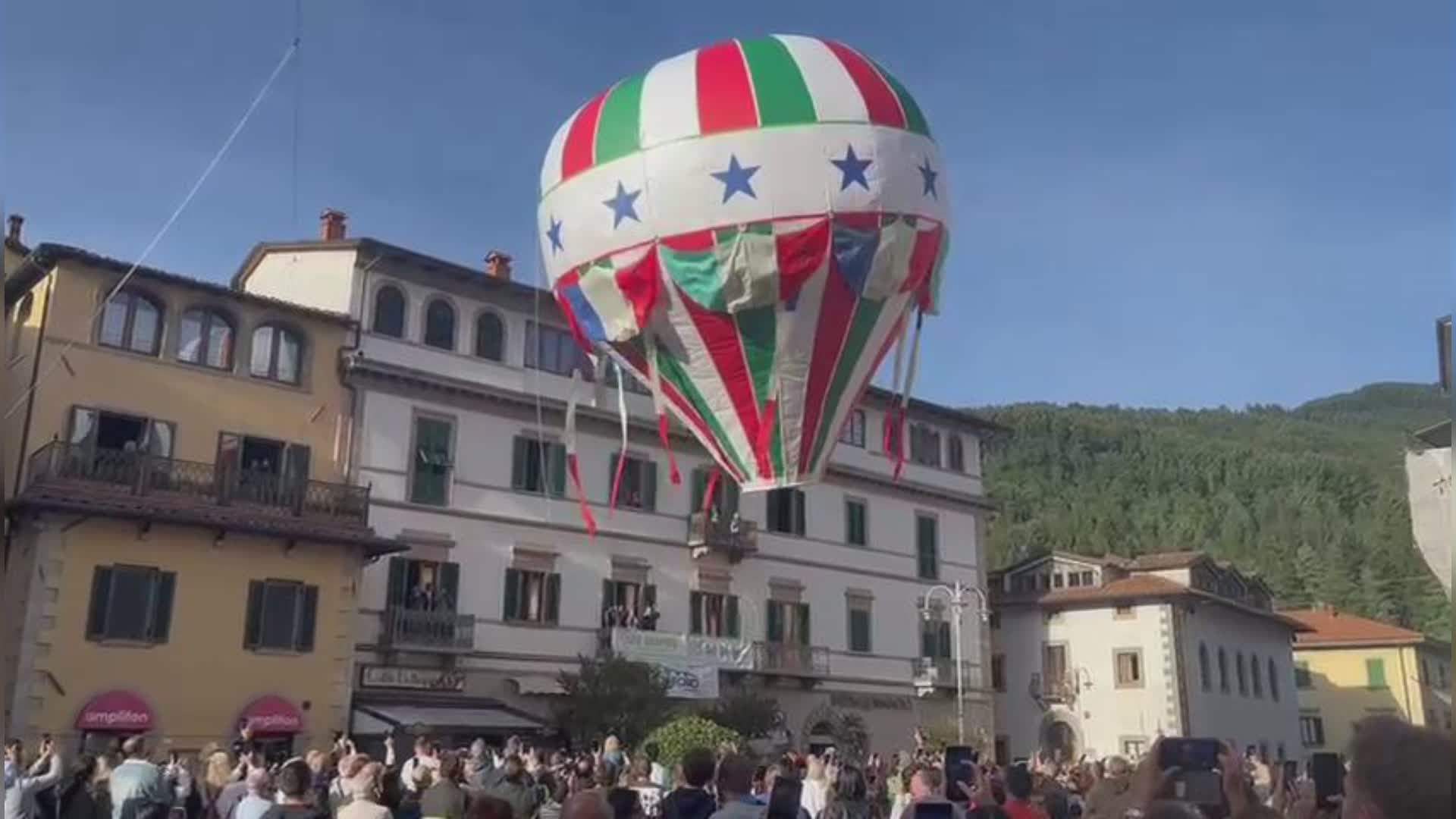 San Marcello P.se (Pt): lancio della Mongolfiera