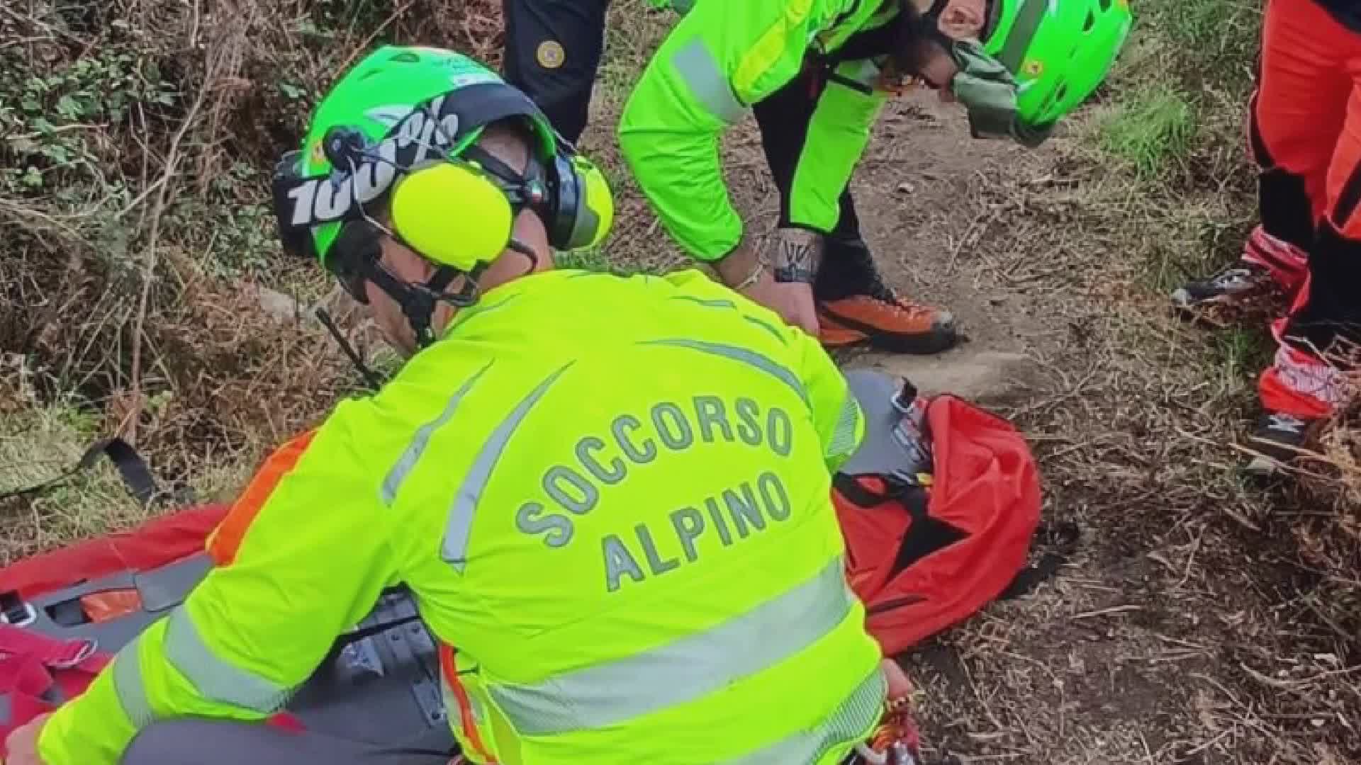 Raccolta funghi, giornata terribile: un morto e due feriti