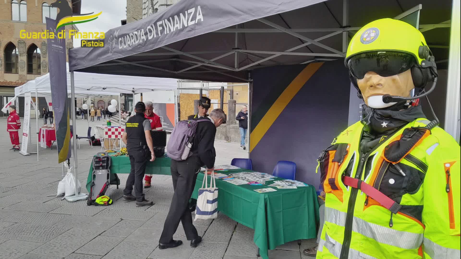 Successo per la Giornta del Soccorso di GdF e Cri