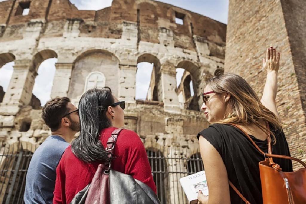 Un bonus per aiutare le guide turistiche in grandi difficoltà