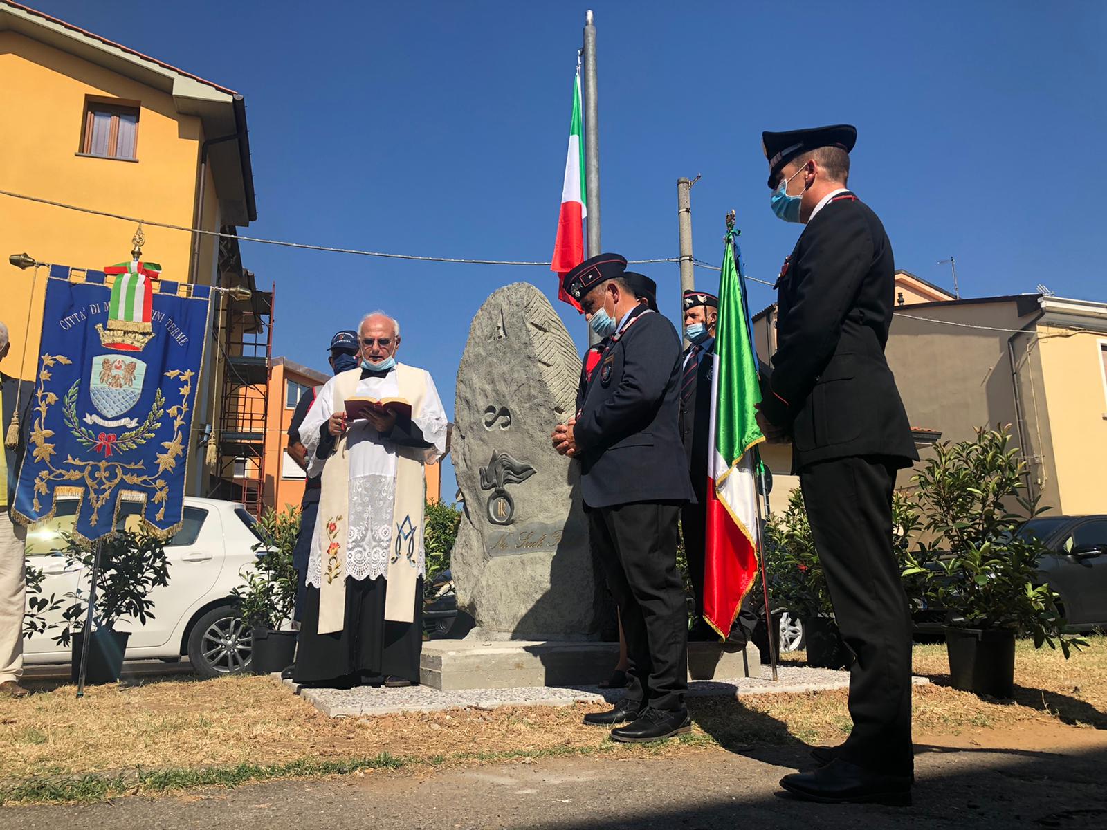 A Montecatini Terme un monumento per i Carabinieri