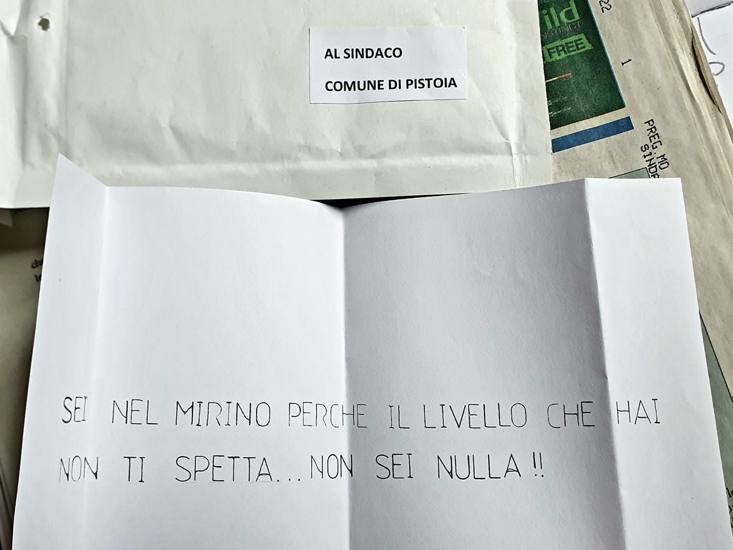 Nuova lettera anonima con minacce recapitata al Comune di Pistoia