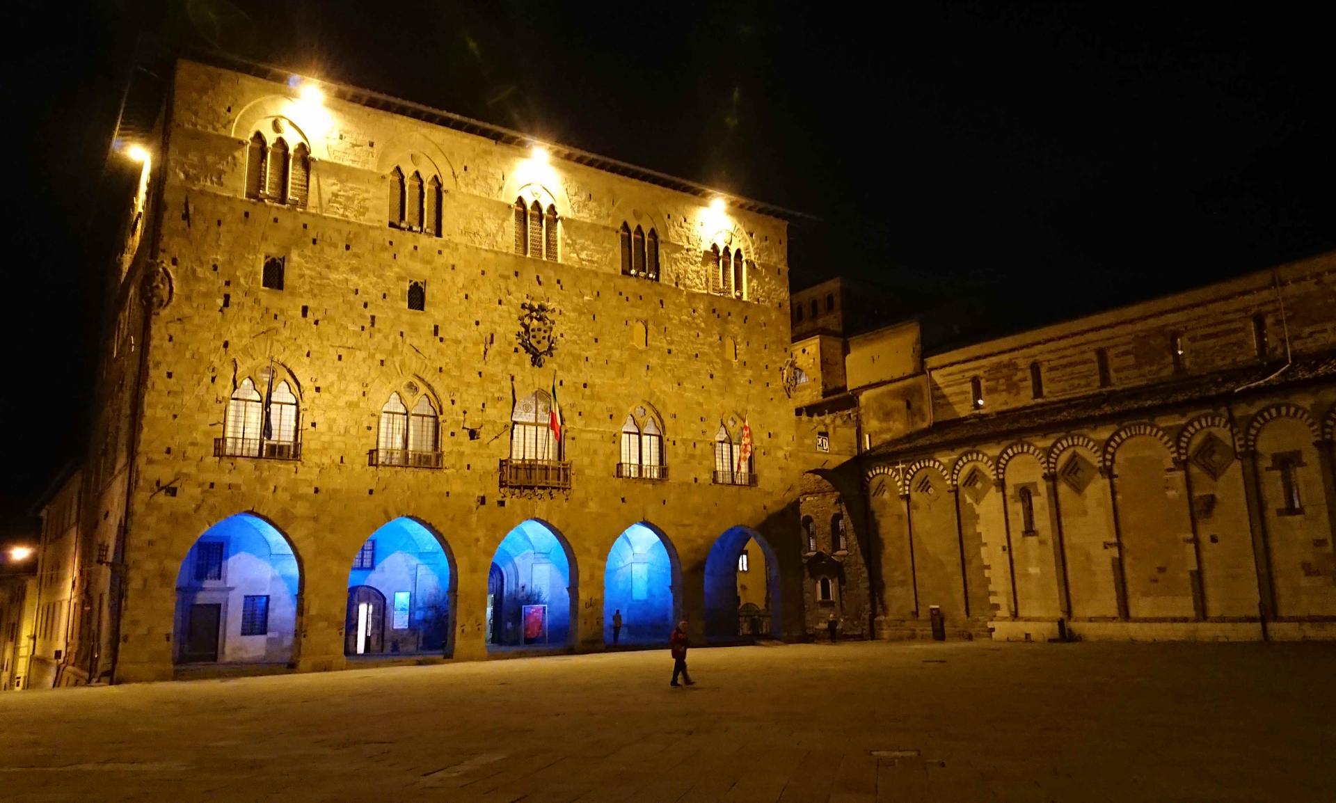 Pistoia: palazzo di Giano si illumina per la Festa dell'Europa