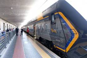 Sui binari della Toscana è entrato in servizio l'ottavo treno "Rock"