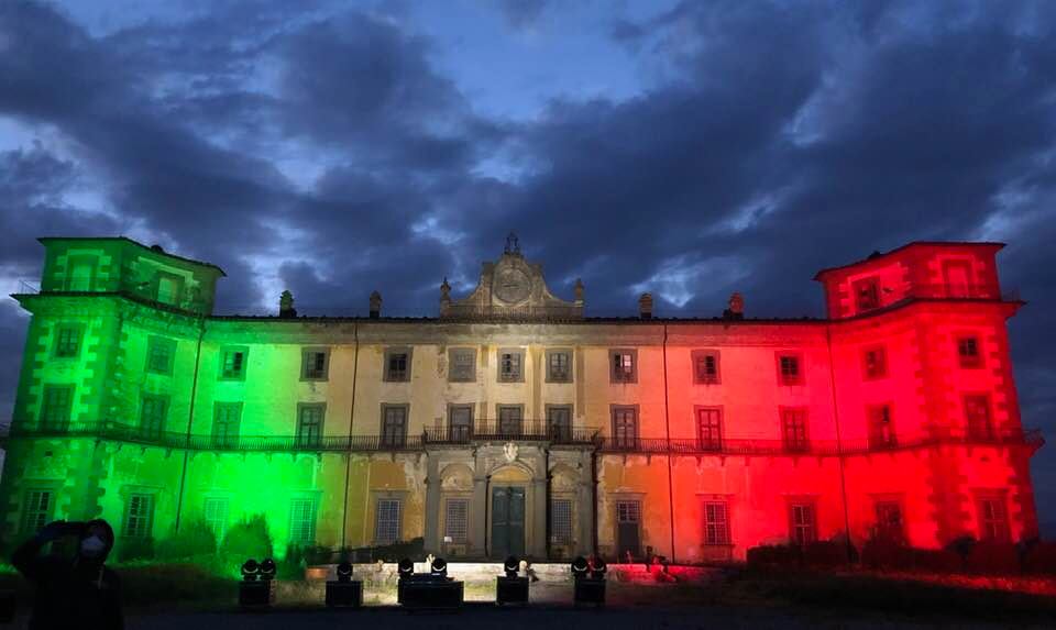 ​Buggiano. Villa Bellavista tricolore