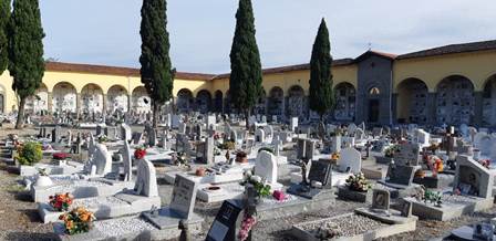 Cimiteri a Quarrata, precisazioni del Comune dopo lo stop del Tar